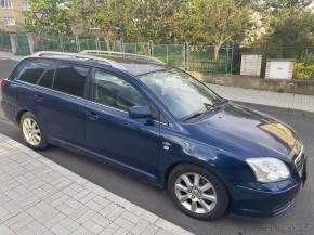 Toyota Avensis 2,2   Toyota Avensis 2.2 d-cat 