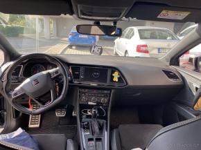 Seat Leon 2,0   Cupra ST300 (221kW) 