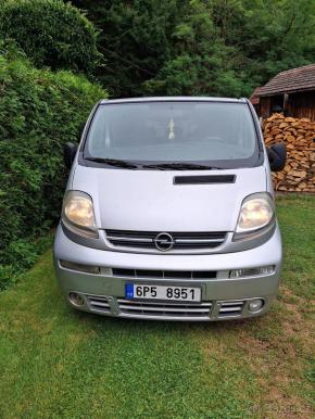 Opel Vivaro 2,5   Life 2.5 CDTi (bus) 