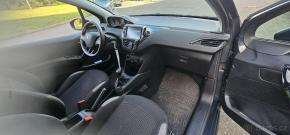 Peugeot 208 1,2   Puretech 2016 najeto 38000 