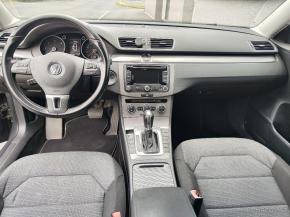 Volkswagen Passat 2,0   Volkswagen Passat 