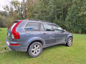 Volvo XC90 2,4   XC90 2.4 D5 136 KW 