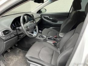 Hyundai i30 1,6   Hyundai i30, 1.6 CRDI 