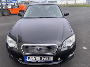 Subaru Legacy 2,0   Subaru Legacy 