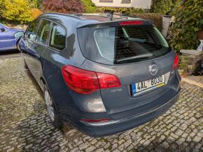 Opel Astra 1,7   Opel Astra J ST 