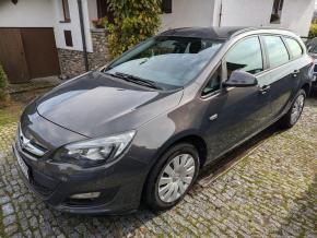 Opel Astra 1,7   Opel Astra J ST 