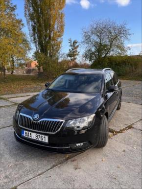 Škoda Superb 2,0   Škoda Superb Combi 