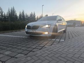 Škoda Superb 2,0 TDI 140kW 4x4 Style Combi DSG  Škoda