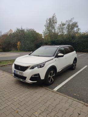 Peugeot 5008 2,0   Peugeot 5008 