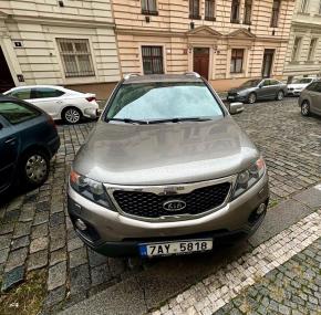 Kia Sorento 2,2   Kia Sorento CRDI 