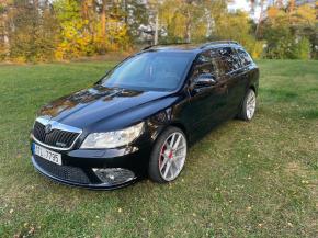 Škoda Octavia 2,0   Škoda octavia 2RS 