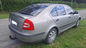 Škoda Octavia 1,6   Škoda octavia MPI 