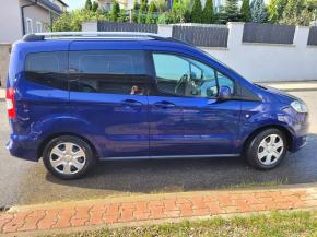 Ford Tourneo Courier r.v.2016, registrace 02/2017 