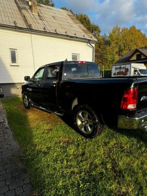 Dodge RAM 1500 V8 4x4 