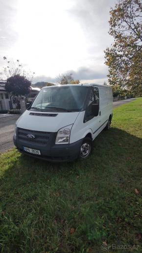 Ford Transit 2,2   74 kW, 2012, 175 000 km 