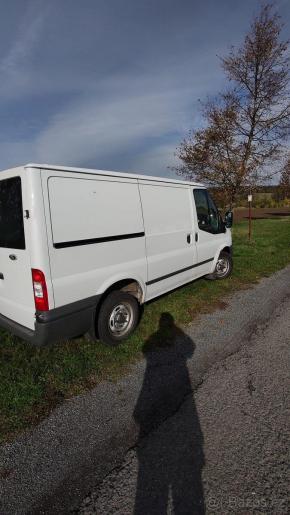 Ford Transit 2,2   74 kW, 2012, 175 000 km 