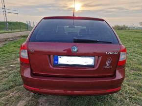 Škoda Octavia 1,4 TSI Elegance Combi  2 