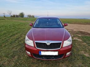 Škoda Octavia 1,4 TSI Elegance Combi  2 