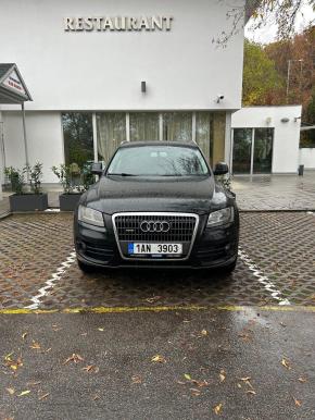 Audi Q5 2,0   Quattro, manuální převodovka 