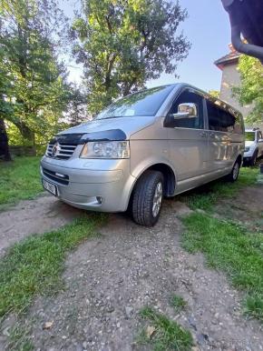 Volkswagen Caravelle 2,5   Karavela T5 