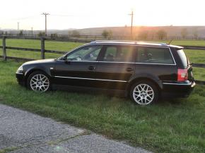 Volkswagen Passat 4,0   Volkswagen Passat 4.0i W8 