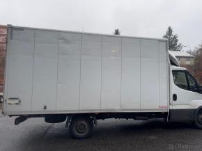 Iveco Daily Skříňová dodávka 