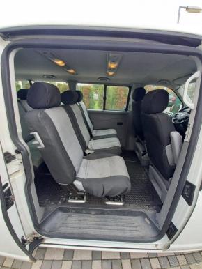 Volkswagen Caravelle 2,5   TDI 4x4 