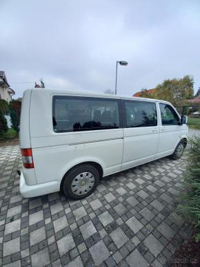 Volkswagen Caravelle 2,5   TDI 4x4 