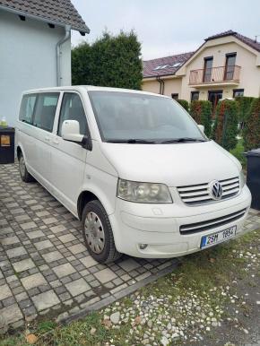 Volkswagen Caravelle 2,5   TDI 4x4 