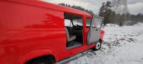 Ford Transit 2,4   MK1 OBYTNÝ automobil STK 