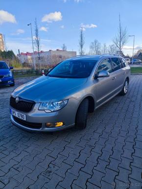 Škoda Superb 2,0   2, 2011 