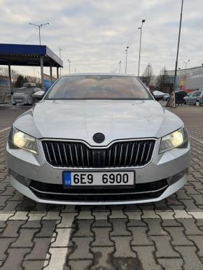 Škoda Superb 1,8   3 Laurin&Klement 2017 