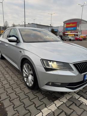 Škoda Superb 1,8   3 Laurin&Klement 2017 