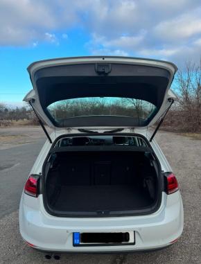 Volkswagen Golf 1,4   103 kW, TSI, Benzín, automat 