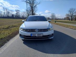 Volkswagen Passat R-line 4x4 176 kW 