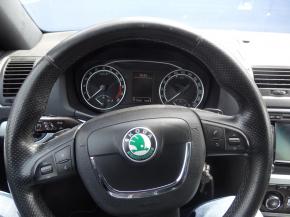 Škoda Octavia 2.0 TDi 125KW CR RS 16636139-786428.jpg