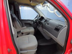 Volkswagen Transporter 2.5 TDi 96KW 5-Míst 18839919-840404.jpg