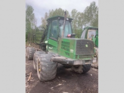 John Deere Ostatní 1110D vyvážečka 8x8 na 12t sTP 22242438-1009979.jpg