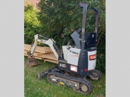 Bobcat Ostatní E10Z 1.1t/71-110cm +vrták Bagr 22530826-1023276.jpg