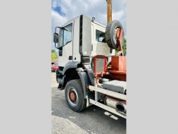 Iveco Ostatní 6x6 hákovka 29/26t 22531712-1023356.jpg