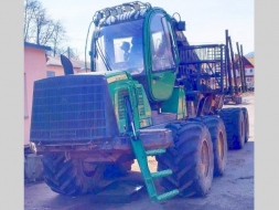 John Deere Ostatní 1510 vyvážečka 19t forwarder