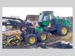 John Deere Ostatní 1270E harvestor(2021 motor)17t