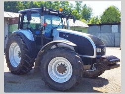 Ostatní Ostatní Valtra T190 otočná sedačka 21443996-968173.jpg