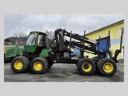 John Deere Ostatní 1210E vyvážečka 8x8 na 13t 21644013-978399.jpg