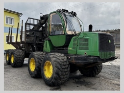 John Deere Ostatní 1210E vyvážečka 8x8 na 13t 21644015-978399.jpg