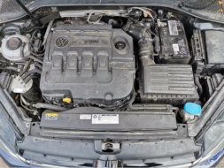 Volkswagen Golf 2.0TDi 110kw DSG R-LineČR 23030913-1041834.jpg