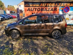 Volkswagen Touran 1.6TDi 77kw HighlineČR 23117076-1044904.jpg