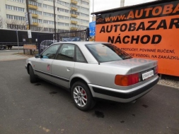 Audi 100 2.0ie 85kw C4 100 sedan 23640643-1065773.jpg