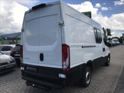 Iveco Daily 2,3 22108147-1003391.jpg