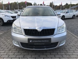 Škoda Octavia 2,0 TDI CR DPF Elegance Combi 23154958-1046130.jpg